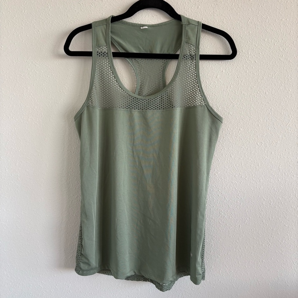 Workout tank